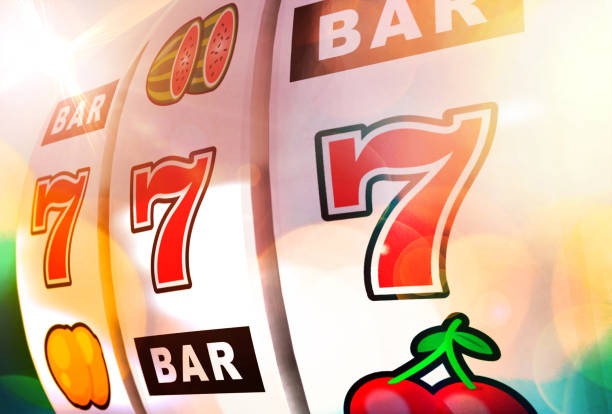 bolahiu slot platform interface showing football betting and live casino options